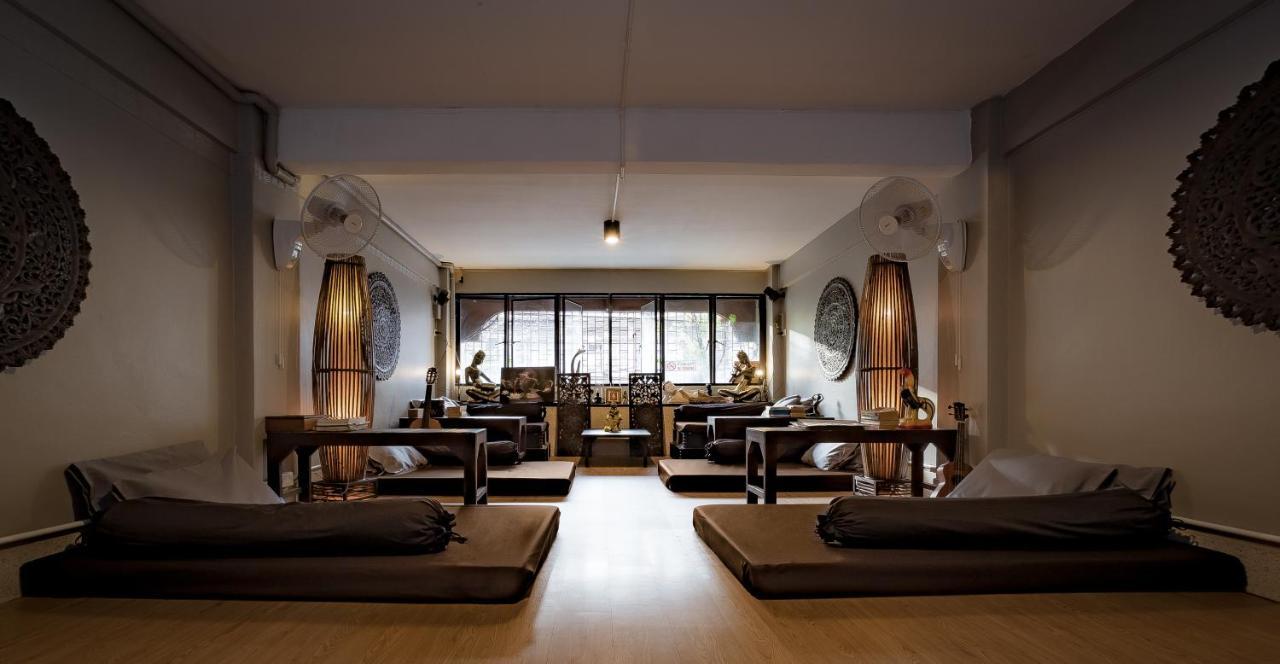Mind Day Hostel Khaosan Бангкок Экстерьер фото